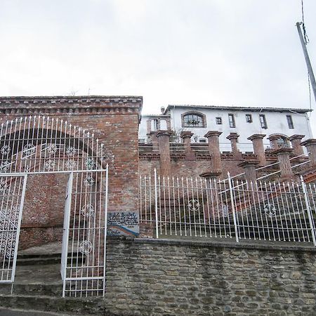 B&B I Colori Dell'Arcobaleno Belvedere Langhe エクステリア 写真