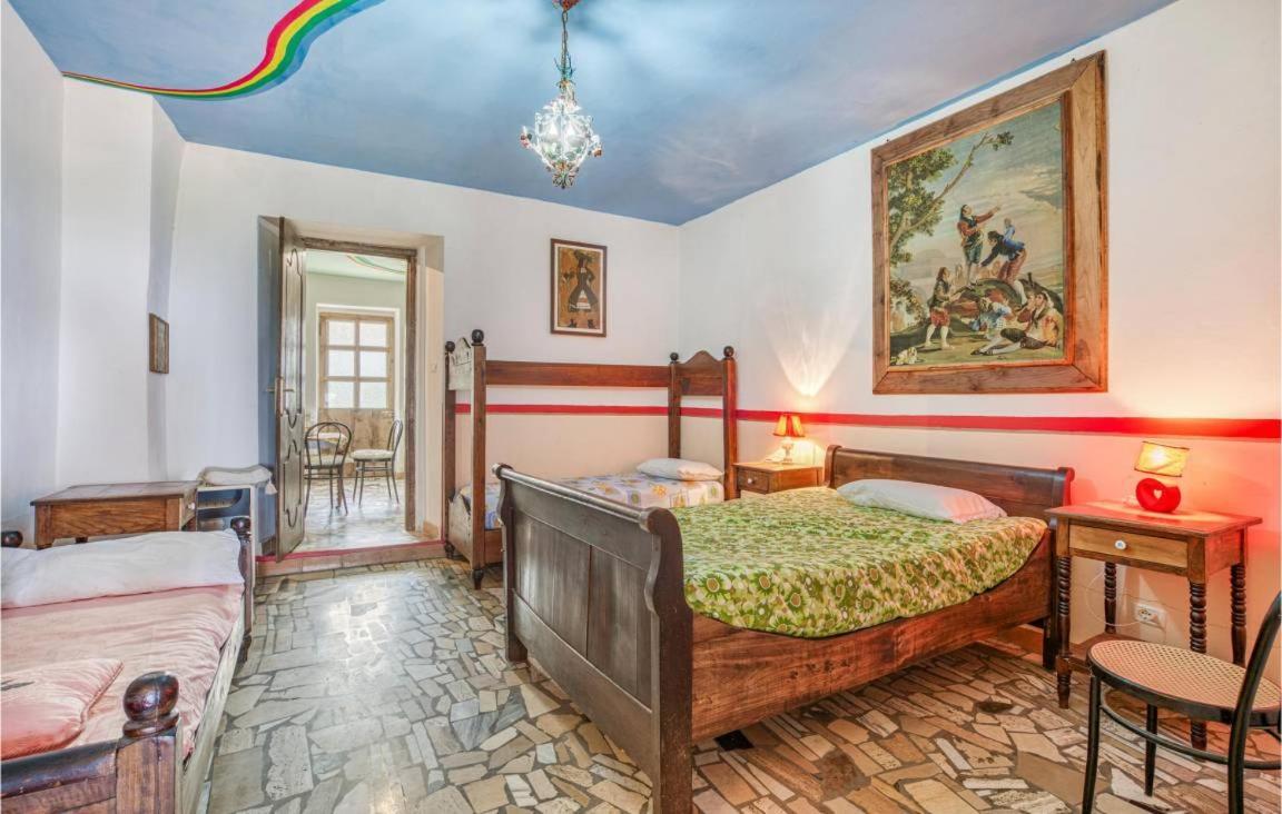 B&B I Colori Dell'Arcobaleno Belvedere Langhe エクステリア 写真